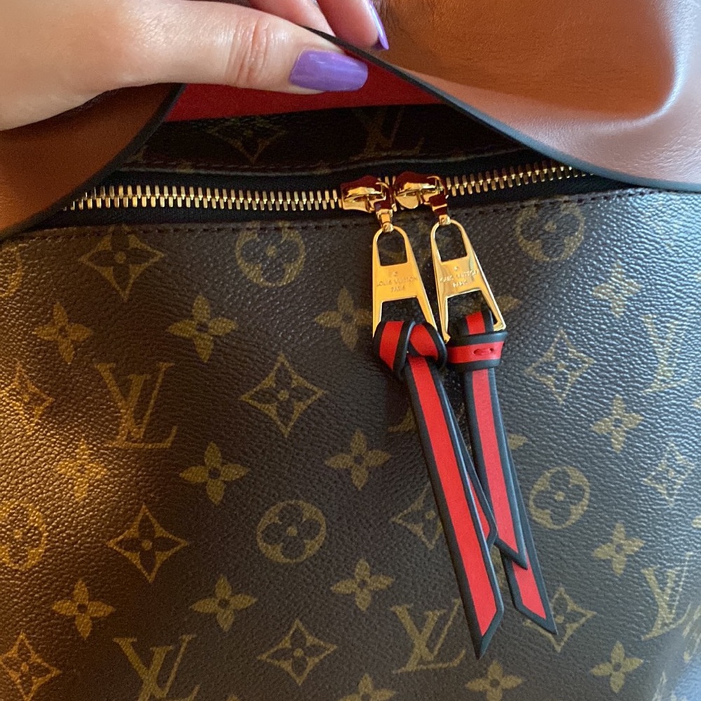 Louis Vuitton Tuileries Besace - Picture 6 of 15